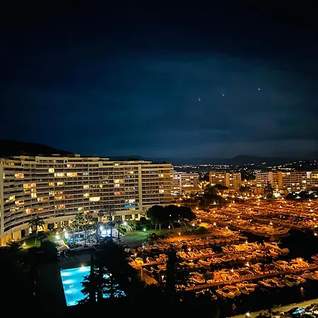 Cannes Marina, Vue Port Avec Piscine Et Parking Prive Apartamento *
