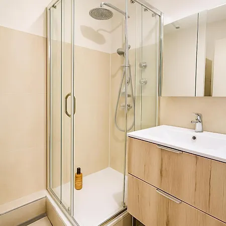 Διαμέρισμα Cannes Marina, Vue Port Avec Piscine Et Parking Prive *